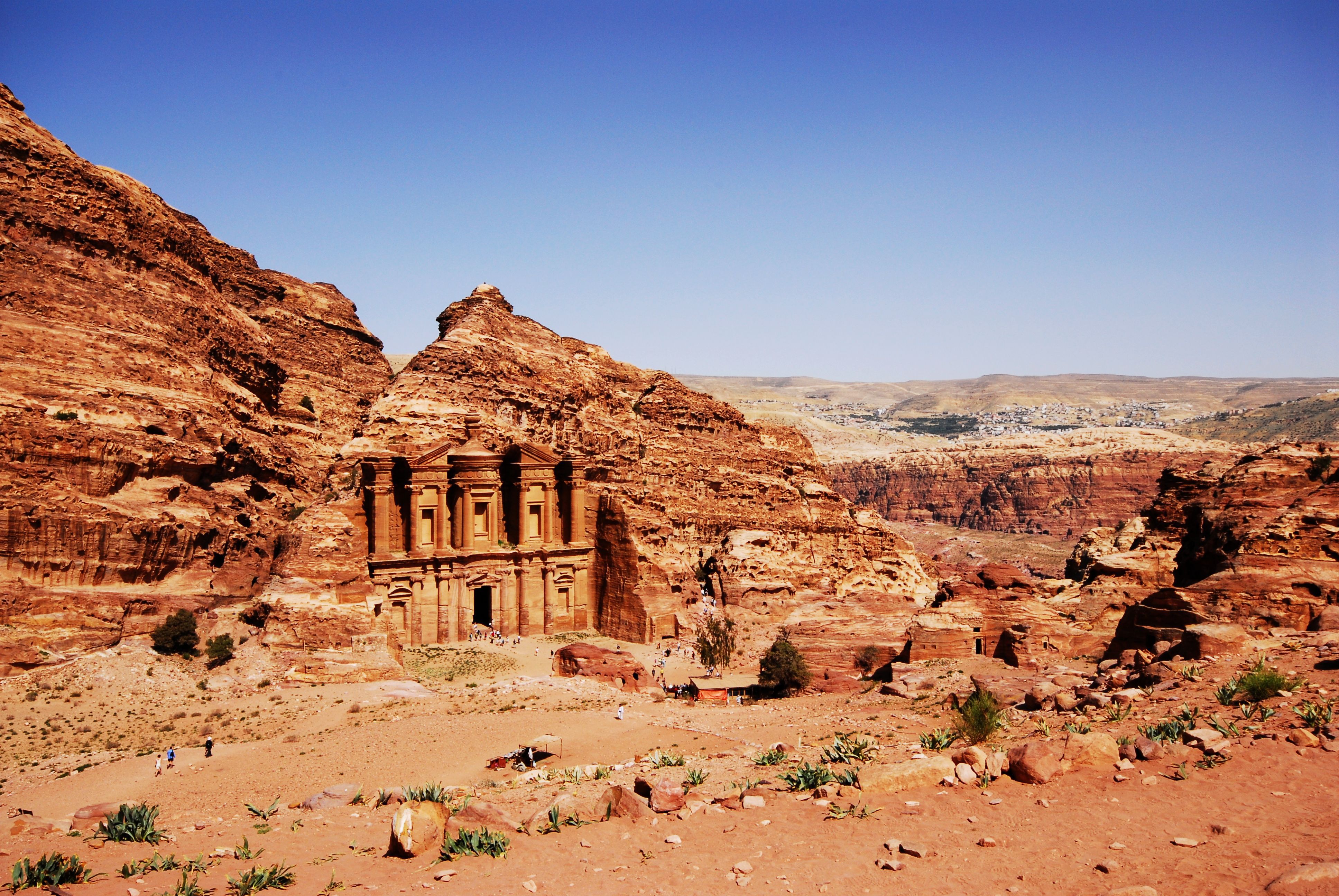 Large photo of Petra landscapes